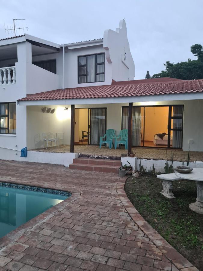 Indaba Manor On 413 Owen Ellis Dr Hotel Port Edward Buitenkant foto